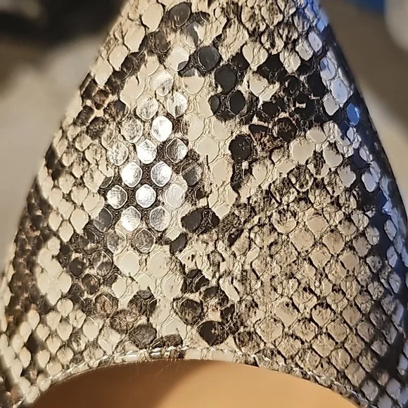 Kitten Heel Snakeskin Pump - Picture 11 of 11